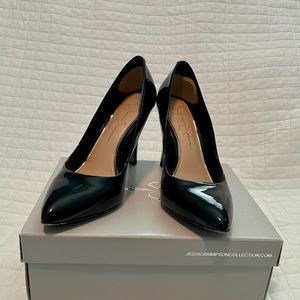 Jessica Simpson’s Patent Leather Heels